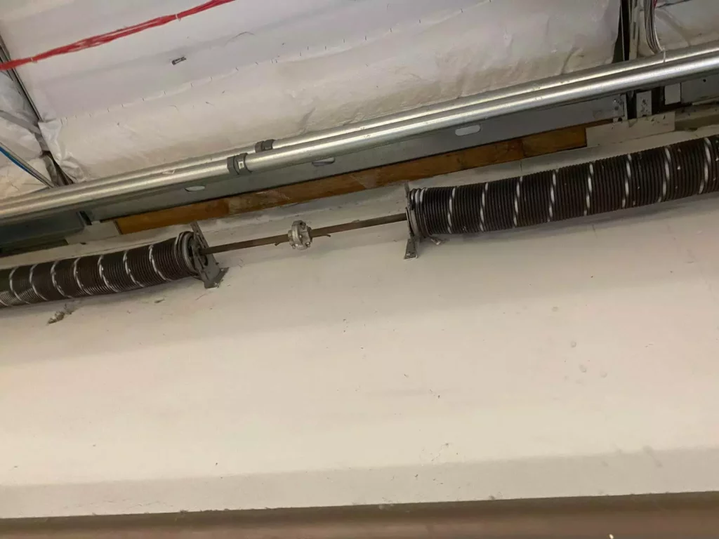 Garage-Door-Repair-Shops-Sell-Springs